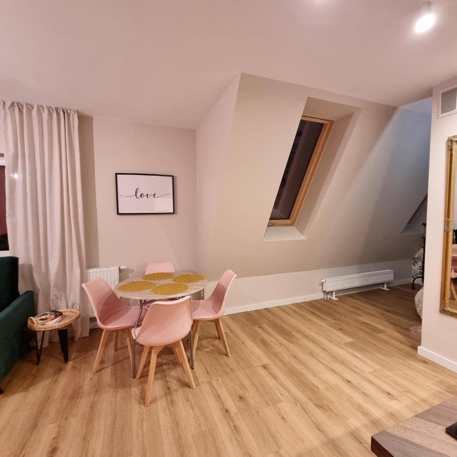 Apartamenty Pastelowe, Suntago, Deepspot, Mszczonów エクステリア 写真